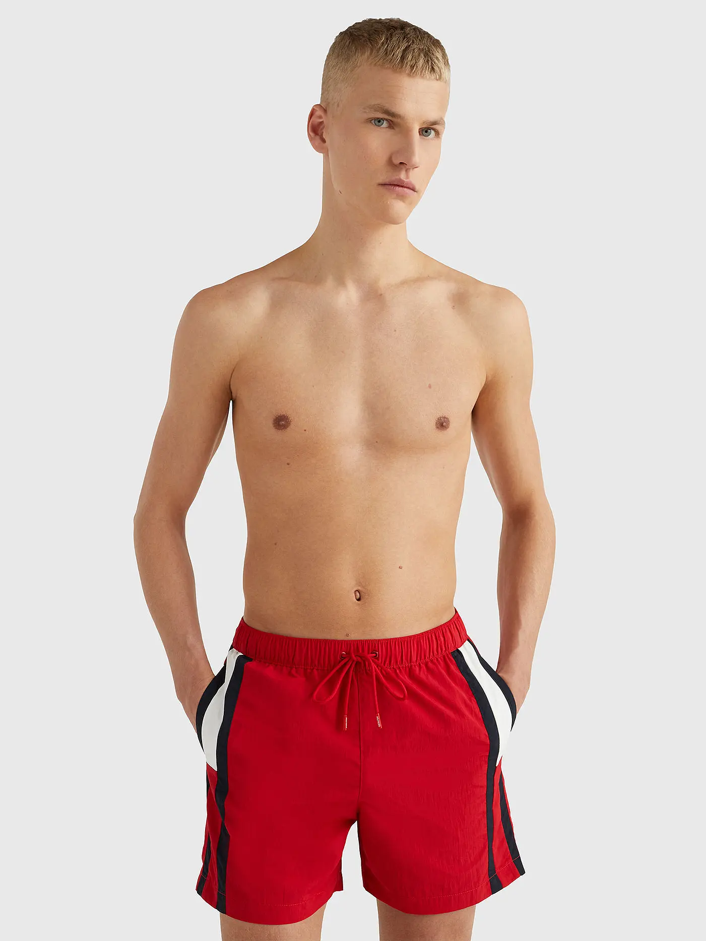 TOMMY HILFIGER | Badeshorts | rot